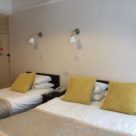 Crescent Hotel Лондон Екстер'єр фото