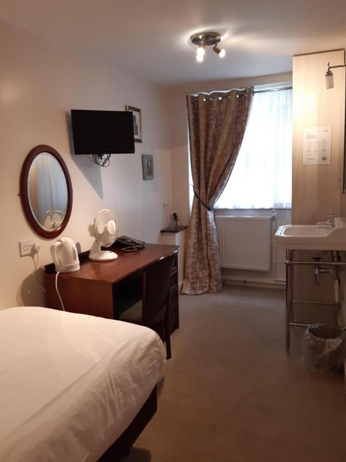 Crescent Hotel Лондон Екстер'єр фото