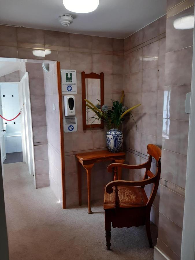 Crescent Hotel Лондон Екстер'єр фото